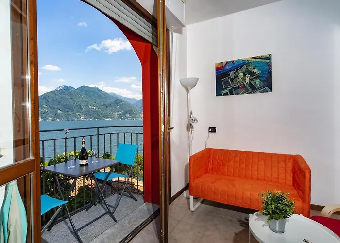 Daire Views Acquaseria